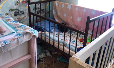 Под Новосибирском у матери младенца, который впал в кому, хотят забрать детей