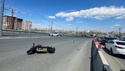 Появились подробности ДТП с мотоциклом на Октябрьском мосту в Новосибирске