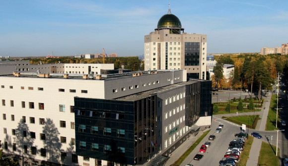 В НГУ показали робота для оказания медицинской помощи