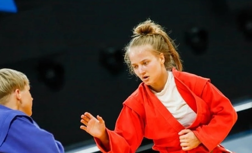 Самбистка Голубева из Новосибирска выиграла «серебро» на играх БРИКС в Казани