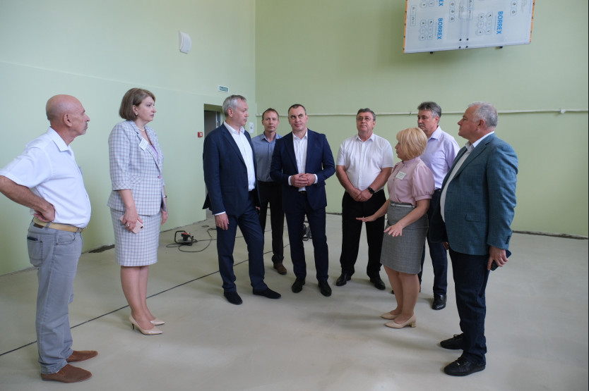 Губернатор проконтролировал модернизацию школьного образования в Куйбышевском районе