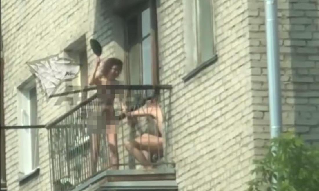 Домашнее порно мужа и жены на балконе - порно видео смотреть онлайн на lavandasport.ru