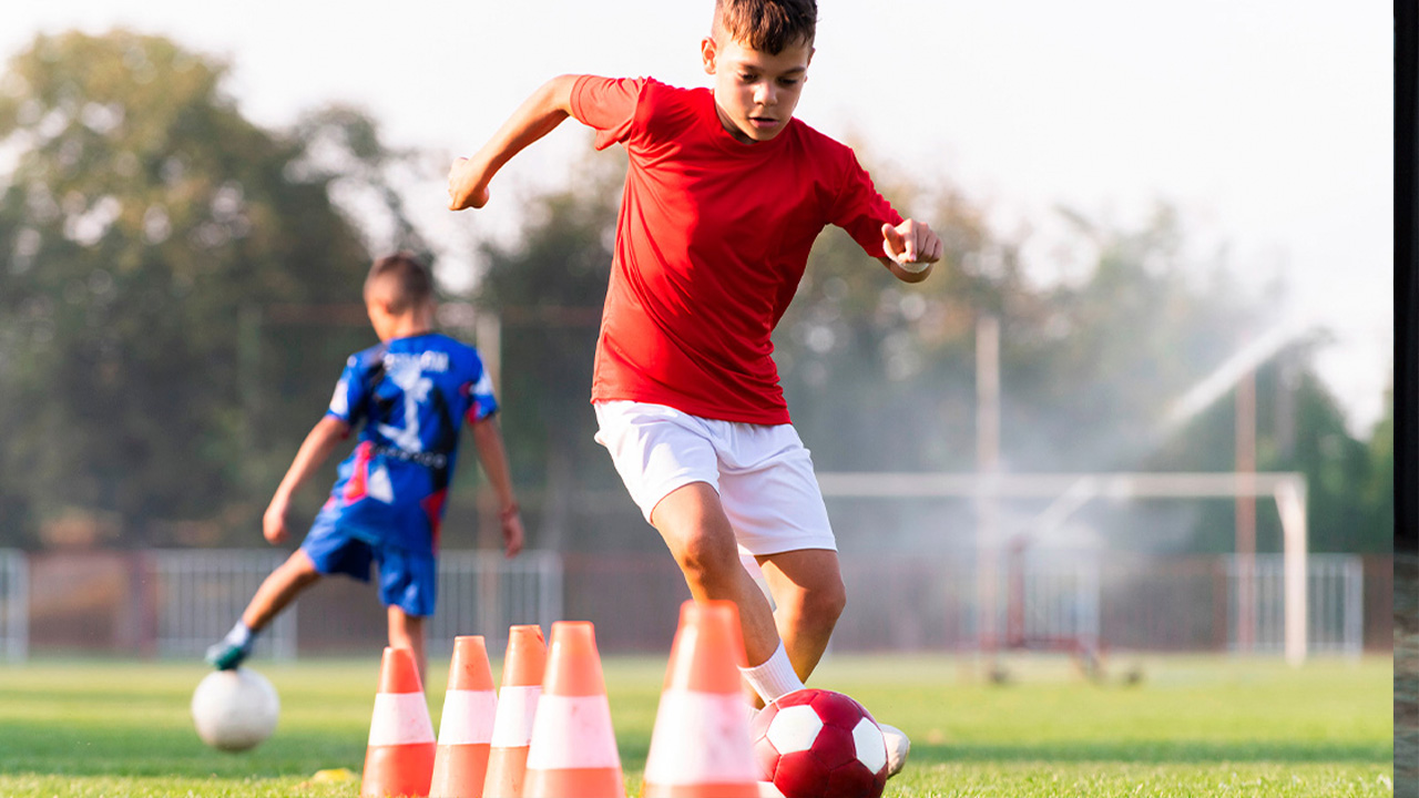 футбол.jpg футбол.jpg