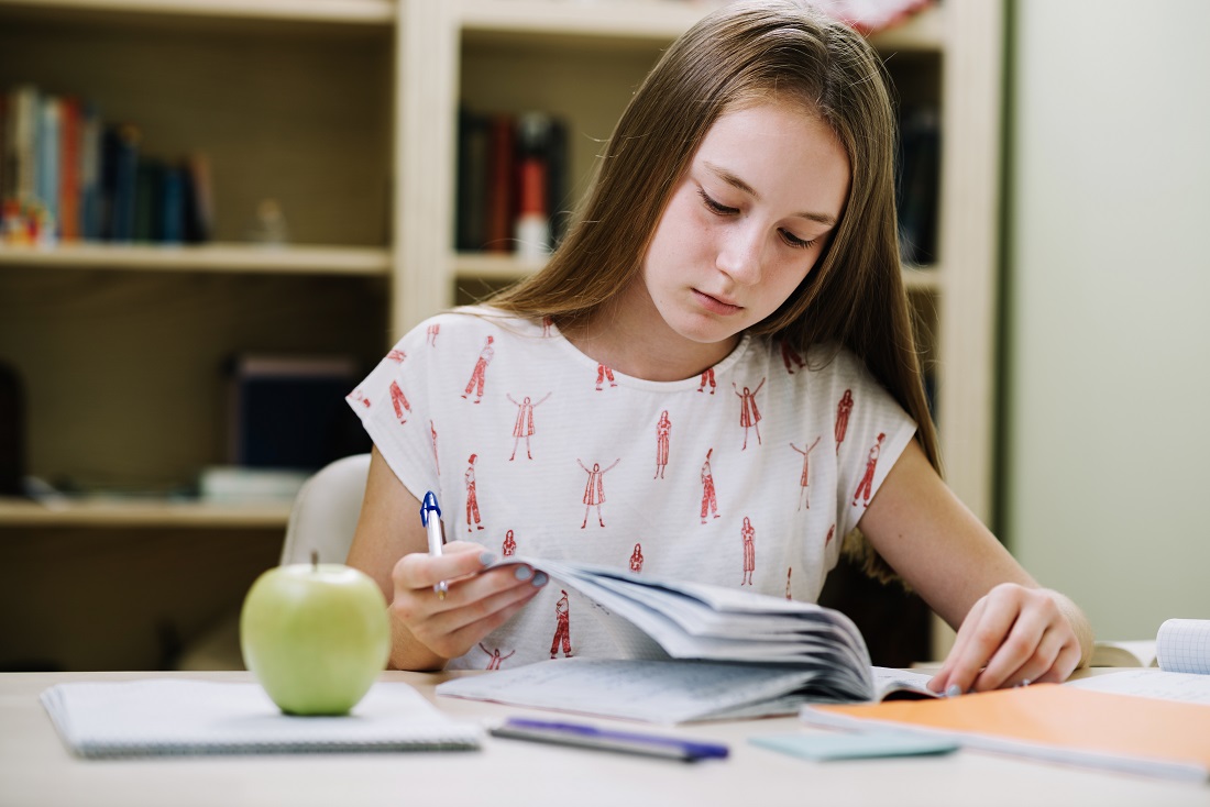 thinking-teen-girl-desk.jpg