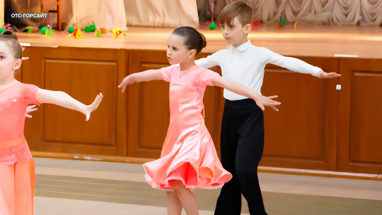 Спортивные танцы.jpg