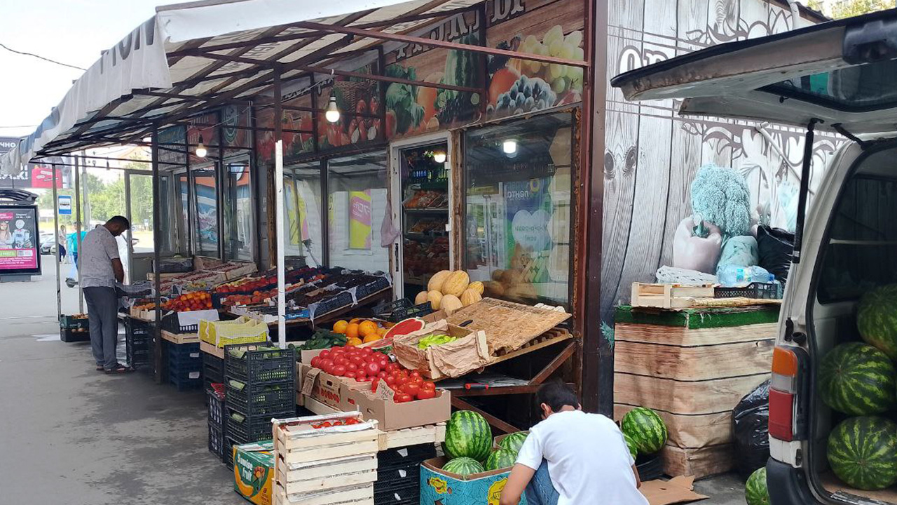 уличная торговля Фото Виктории Саликовой.jpg уличная торговля Фото Виктории Саликовой.jpg