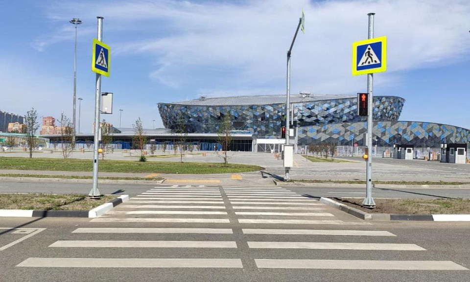 Запрещающий электросамокаты знак появился у нового ЛДС в Новосибирске