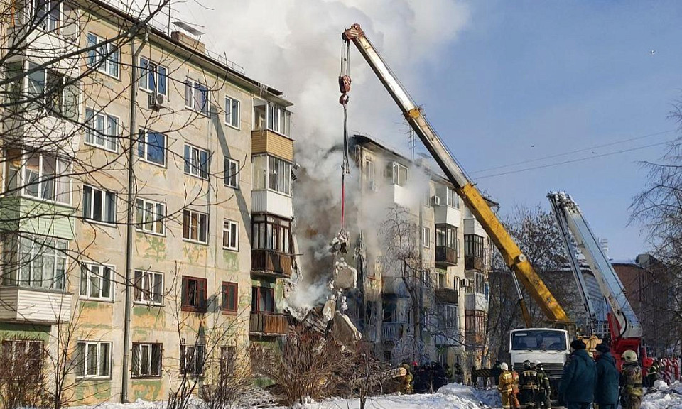 Андрей Травников: жителям рухнувшего дома предложат новое жильё за счёт областного бюджета