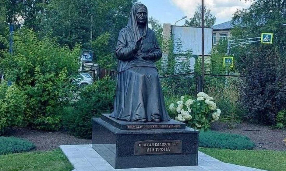 Памятник Матроне Московской установили в Новосибирске