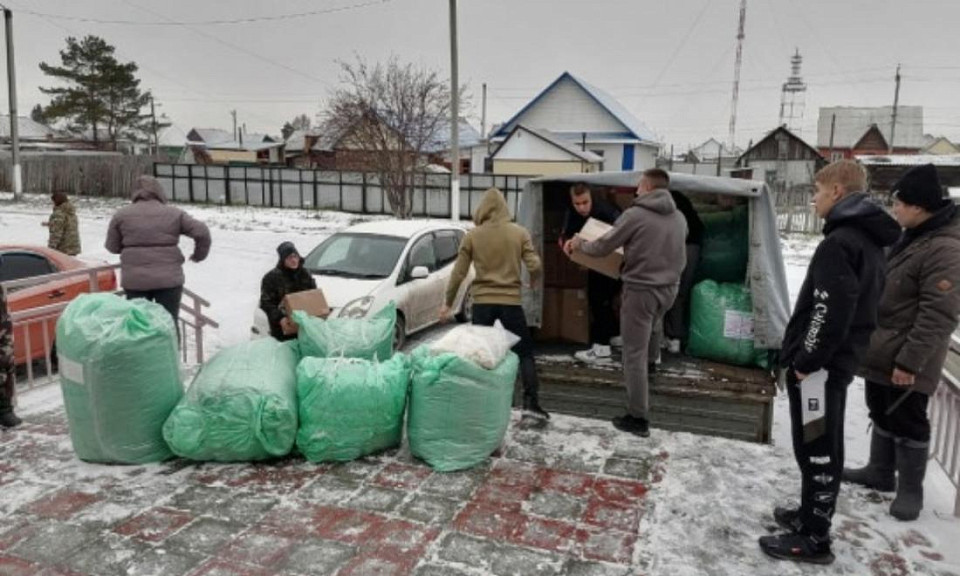 Посылки с маскировочными сетями и теплыми вещами отправились в зону СВО из Куйбышева