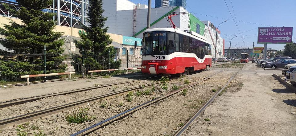 Новосибирские власти готовы потратить 11 миллионов на трамвайные остановки