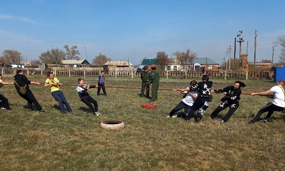 На «Тропу разведчика» пригласили школьников казаки отдалённого района области