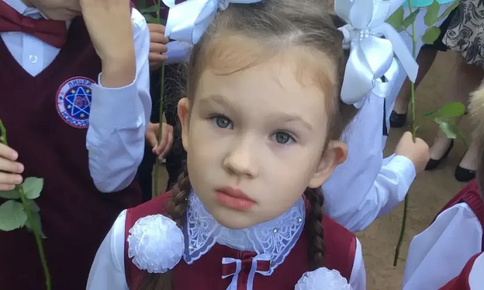 Врачи спасают девочку от рака крови в Новосибирске