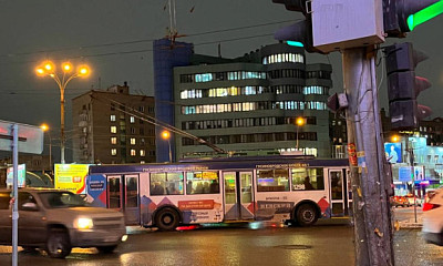 В Новосибирске на Пасху пустят дополнительные ночные троллейбусы