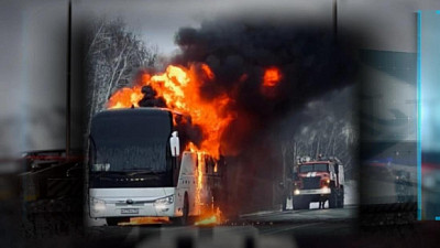 Салон полностью выгорел: рейсовый автобус загорелся по пути из аэропорта