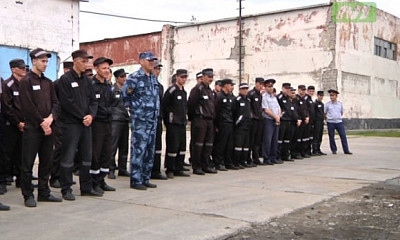 Родственники осуждённых прогулялись по колонии в Новосибирской области