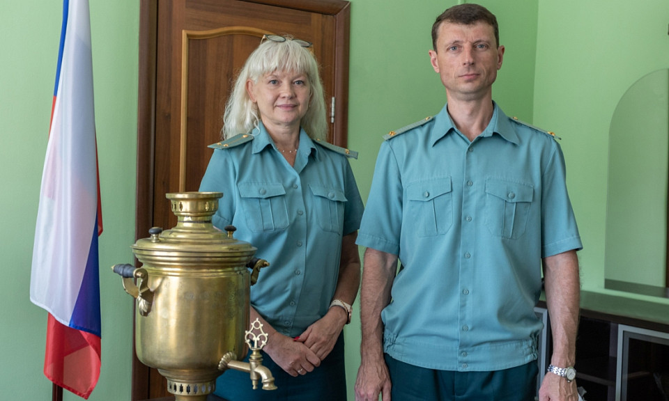 Таможенники Новосибирска передали Краеведческому музею 1 миллиард марок