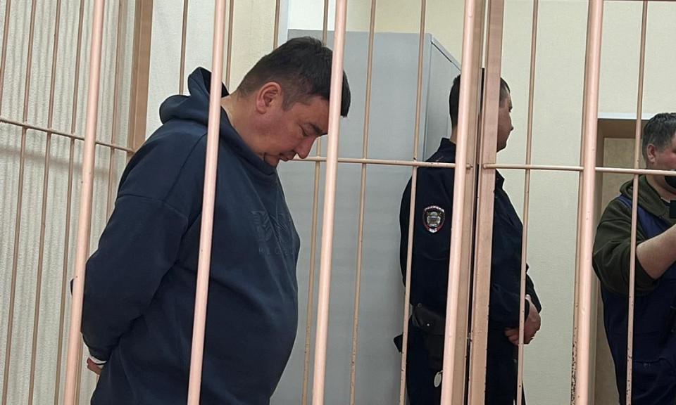 В Новосибирске суд оставил экс-директора мусорного регоператора в СИЗО