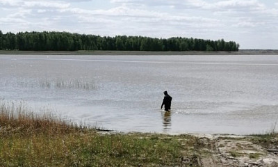 Пляжный сезон-2023: озеро Доволенское под Новосибирском обследовали водолазы