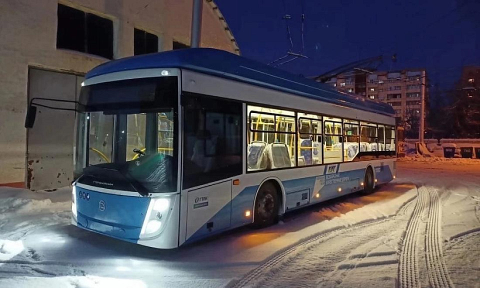 В новых троллейбусах не работает кондиционер: объяснение мэра Новосибирска