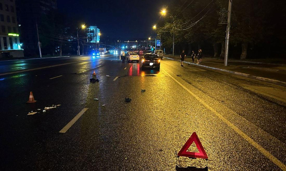 Водитель Toyota Mark II насмерть сбил пешехода в Новосибирске