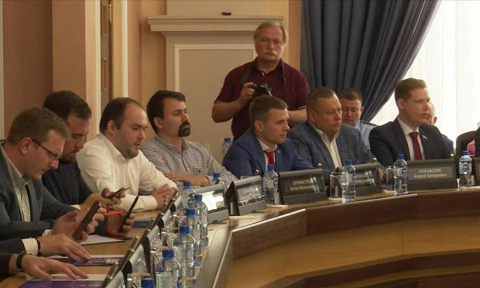 Депутат Горсовета Новосибирска просит ФСБ защитить чиновника от угроз