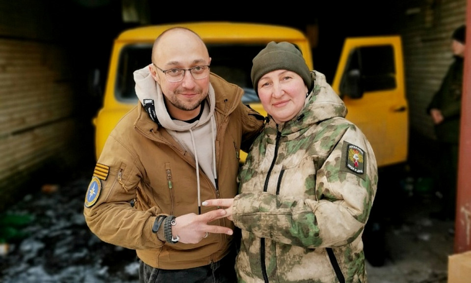 Новосибирская УАЗ-«буханка» перевозит раненых в спецоперации