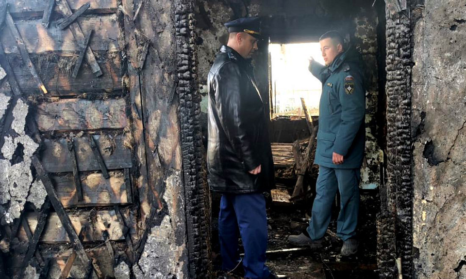 Годовалый малыш погиб при пожаре под Новосибирском