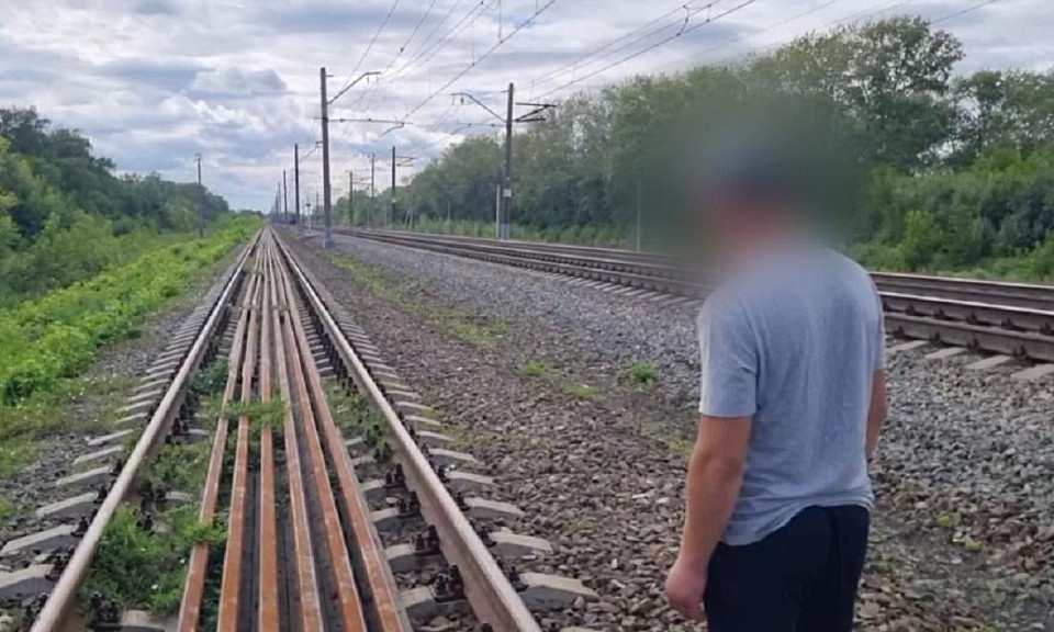 Больше четырёх тонн железнодорожных деталей украл житель Барабинска