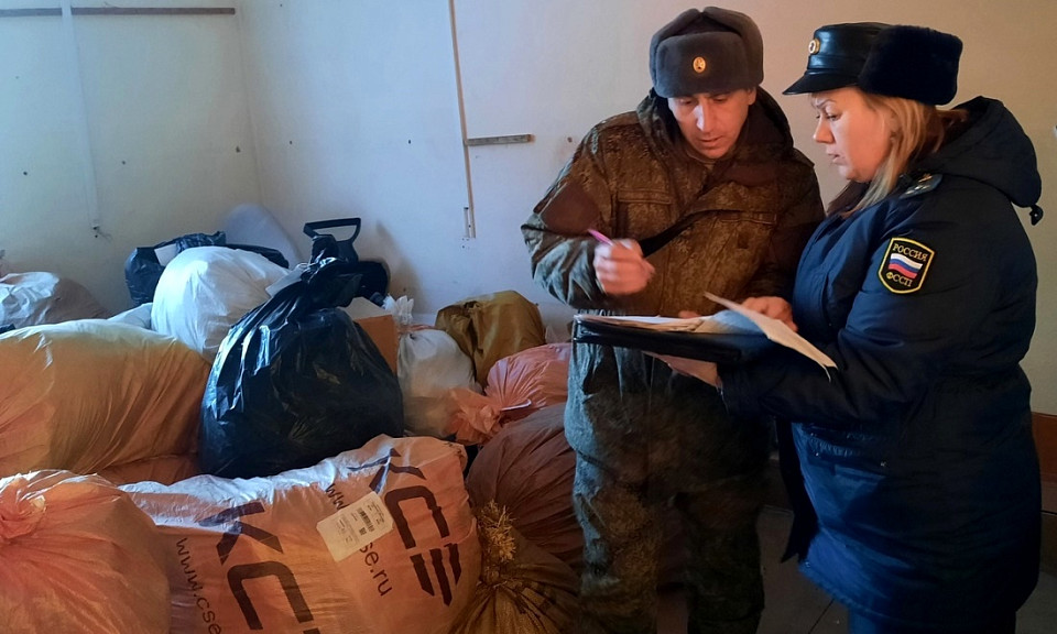 Минобороны РФ передали 154 конфискованных под Новосибирском защитных костюма