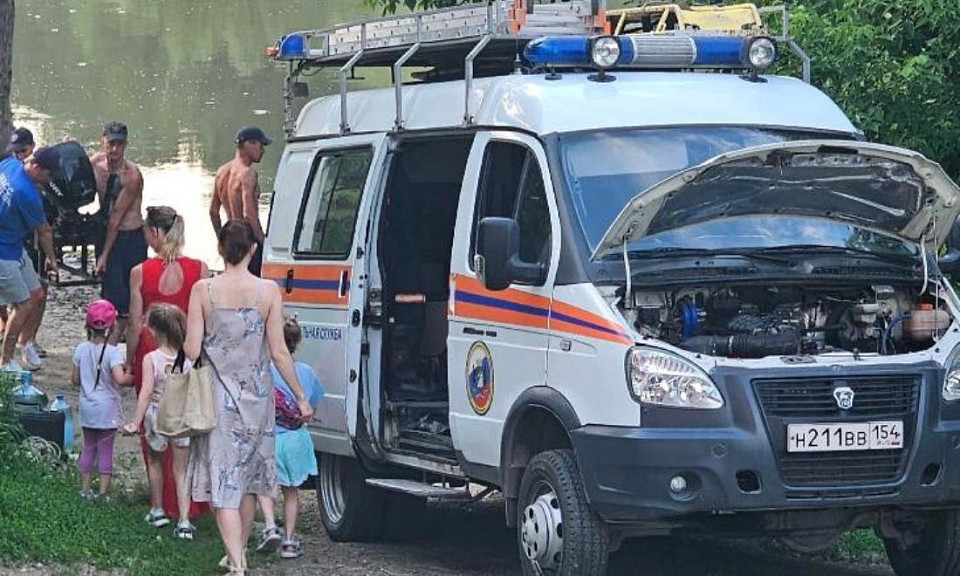 Тело утонувшего в реке Иня ребёнка продолжают искать в Новосибирске