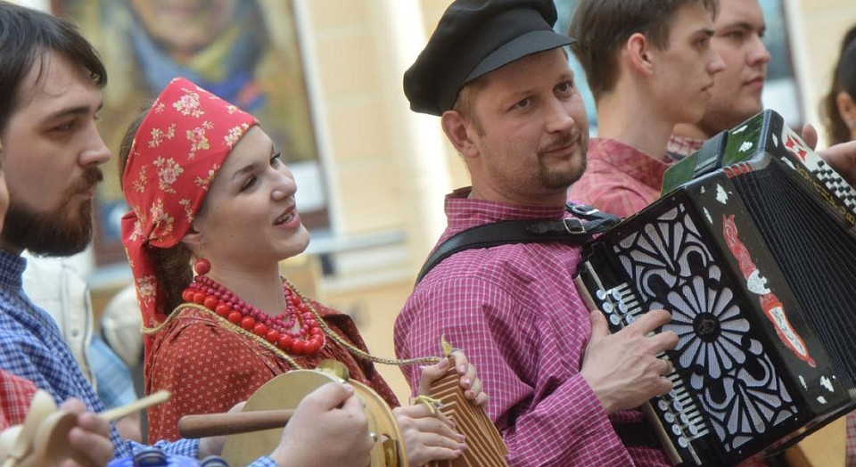 Отчеканили 2 500 монет: как Дни культуры Новосибирской области проходят в Санкт-Петербурге