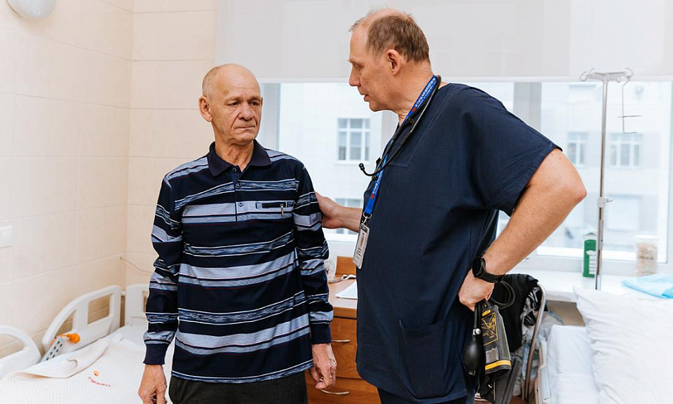 Мужчину с пересаженным сердцем спасли от рака лёгкого в Новосибирске