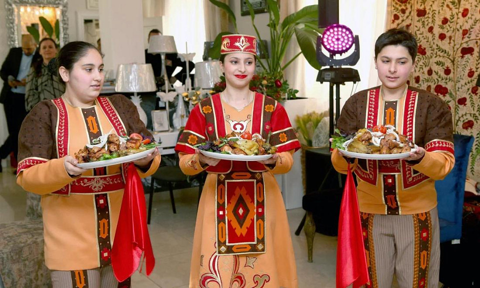Душа Армении в Новосибирске: сибирячка устроила фестиваль армянской культуры в сердце Сибири