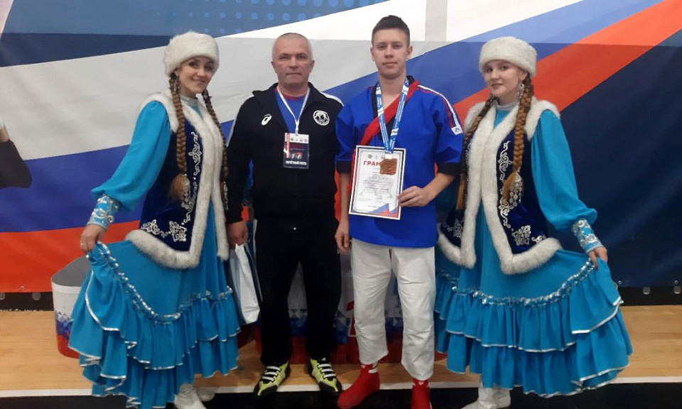 Новосибирский спортсмен приглашён на чемпионат России по борьбе на поясах