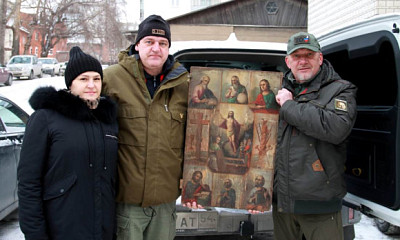 Новосибирские волонтёры привезли на реставрацию 14 икон из Луганска