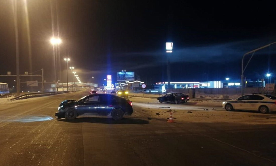 Водитель «Лады» погиб после столкновения с «Ниссаном» 18-летней девушки в Новосибирске