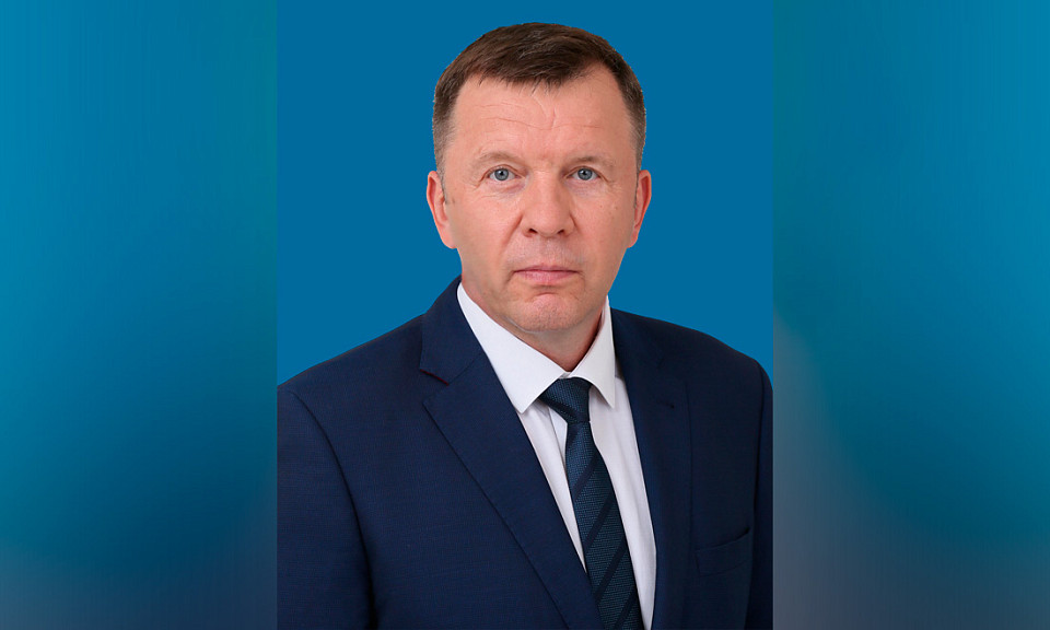 Парламентарий Новосибирской области поздравил с победой Андрея Травникова