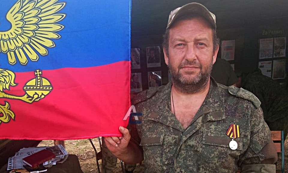 Мобилизованный боец из-под Новосибирска награждён на передовой медалью