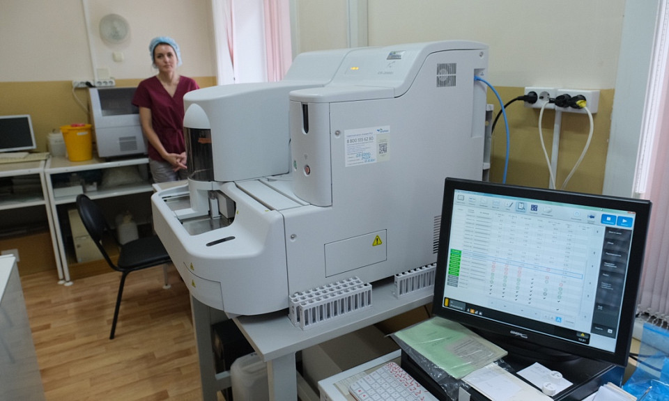 Больнице в Новосибирской области впервые купят передвижную стоматологию