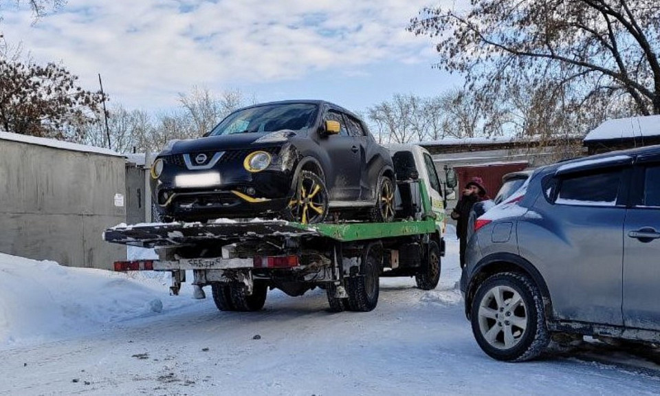 Арестованный Nissan Juke должницы могут продать с молотка в Новосибирске