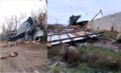 Четыре крыши и остановку снесло ветром под Новосибирском