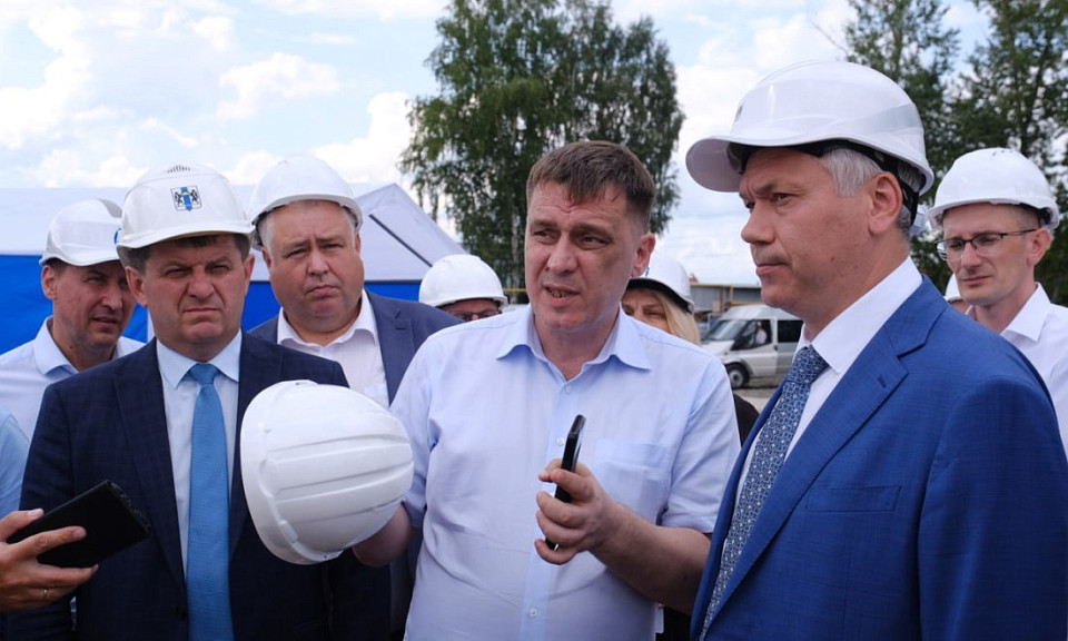 Новосибирский губернатор призвал глав районов строить жилье самостоятельно