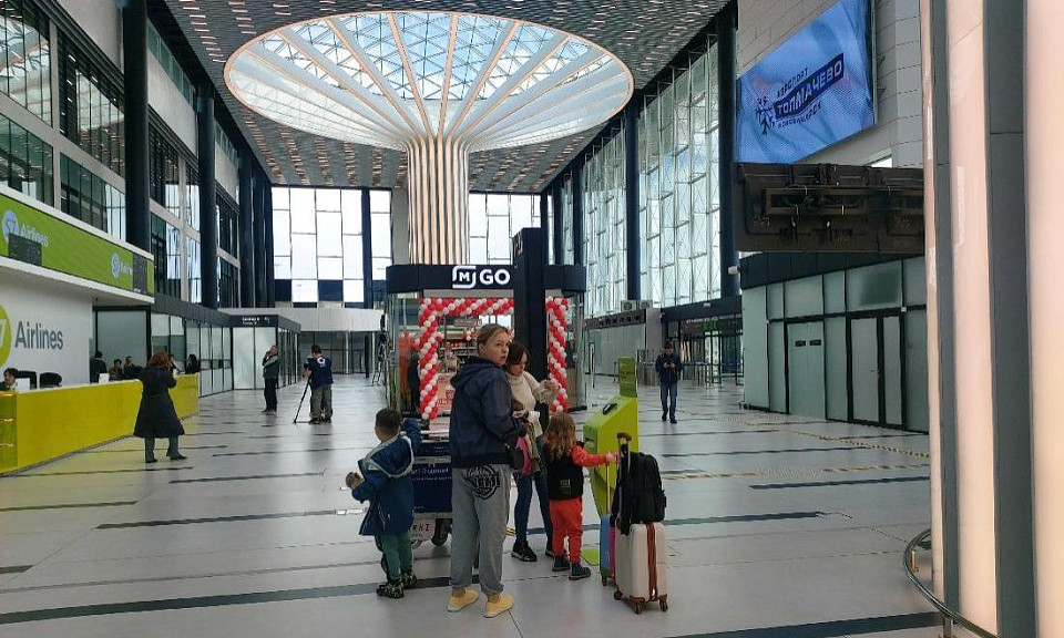 Все рейсы по России теперь выполняются из нового терминала Толмачёво