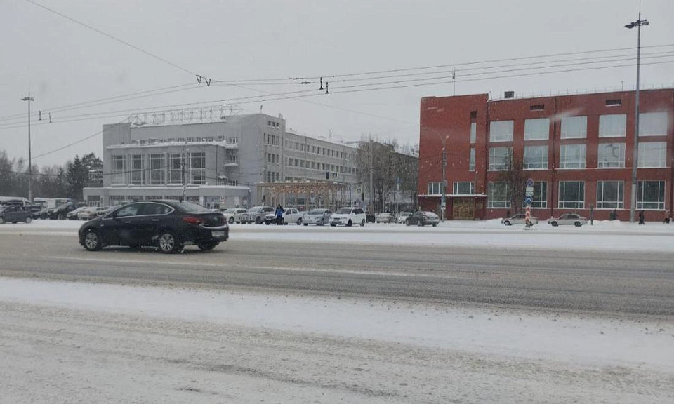 Улицу Ленина открыли для автомобилистов в Новосибирске