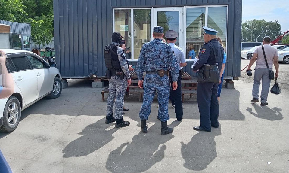 40 нелегальных мигрантов выдворили из Новосибирской области за последнюю неделю