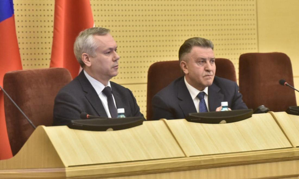 Депутаты Заксобрания единогласно одобрили поправки губернатора в бюджет