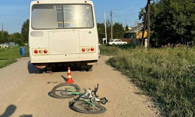 7-летний велосипедист погиб в ДТП с автобусом в Новосибирской области