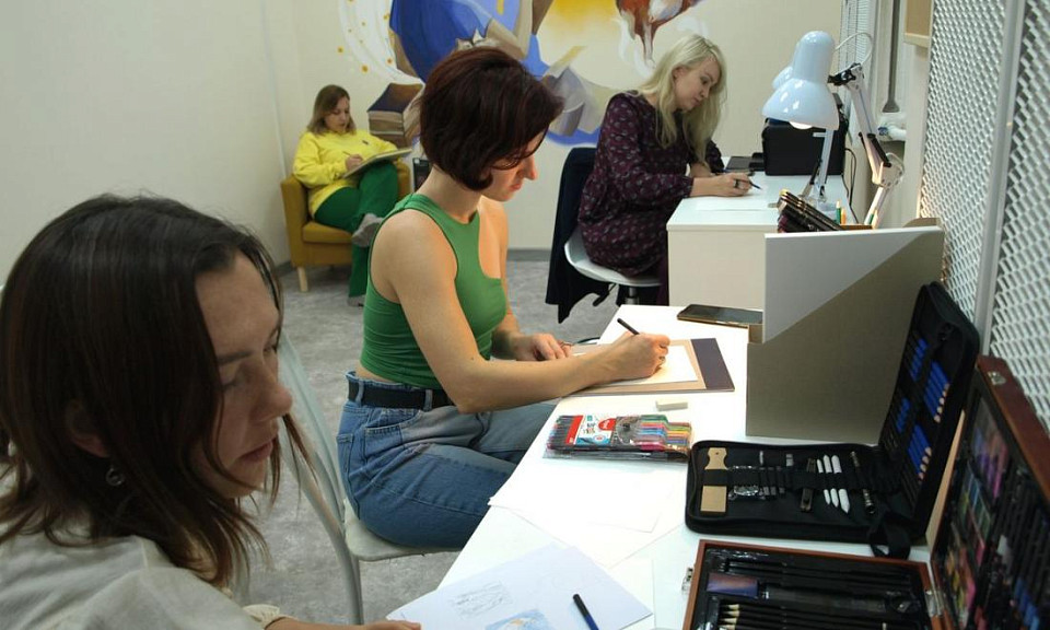 Жители Новосибирска могут создать свою суперобложку для библиотек города