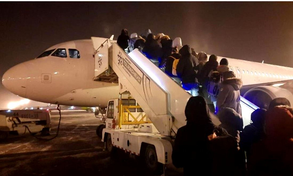 Авиакомпанию в Новосибирске наказали за задержку рейса до Пхукета